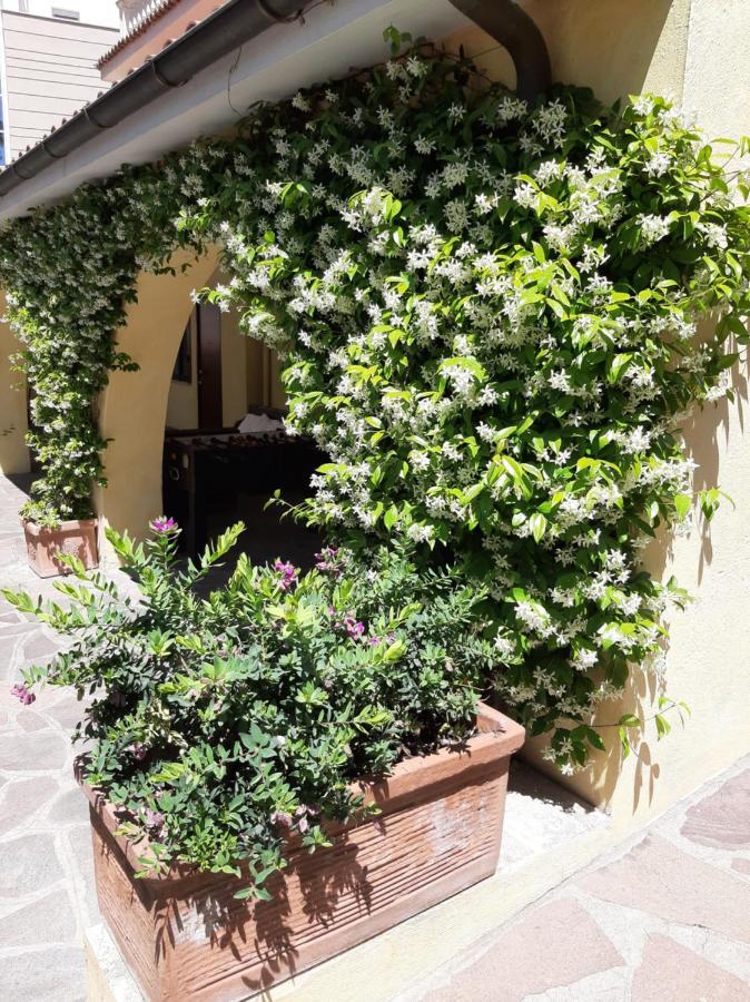 Villa Orsini Rome Exterior photo